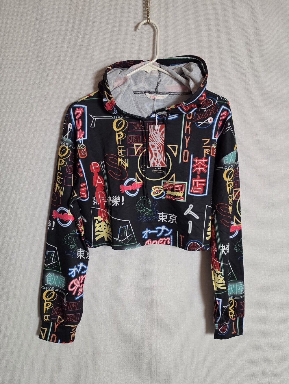 Romwe Fun Women's Graphic Print Tokyo Cropped Hoodie Sushi Neon Signs Size S NWT